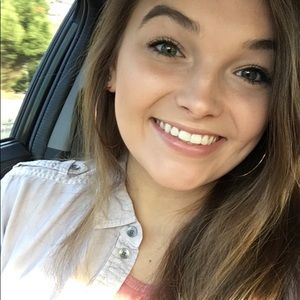 Meet your Posher, Skyla